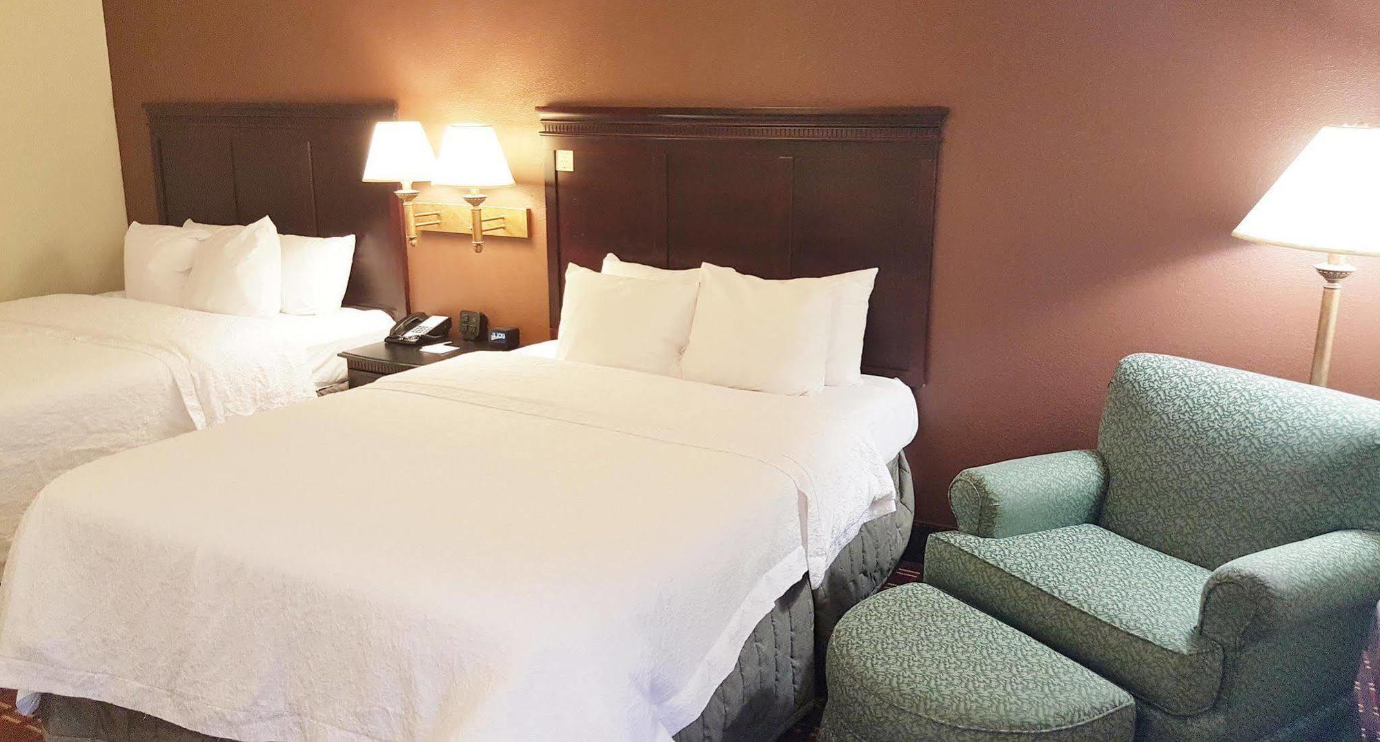 Hampton Inn Kansas City Blue Springs Exterior foto